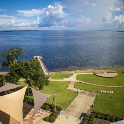 Florida State University leaders celebrate a transformative $10 million gift from The Fairholme Foundation to expand nursing education and innovation in Northwest Florida.